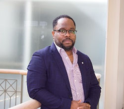 Ralph Beauvoir - Analyste des politiques, Ressources naturelles Canada